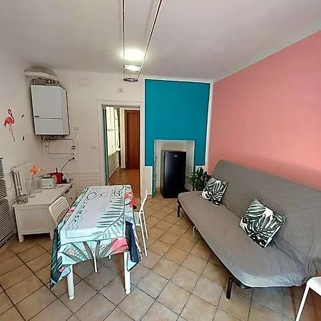 Apartment Lago, Colori Ed Energia Tiffany Maggiore Meina