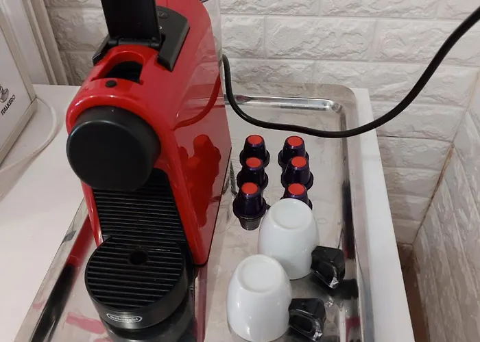 Lago, Colori Ed Energia Tiffany Maggiore Meina